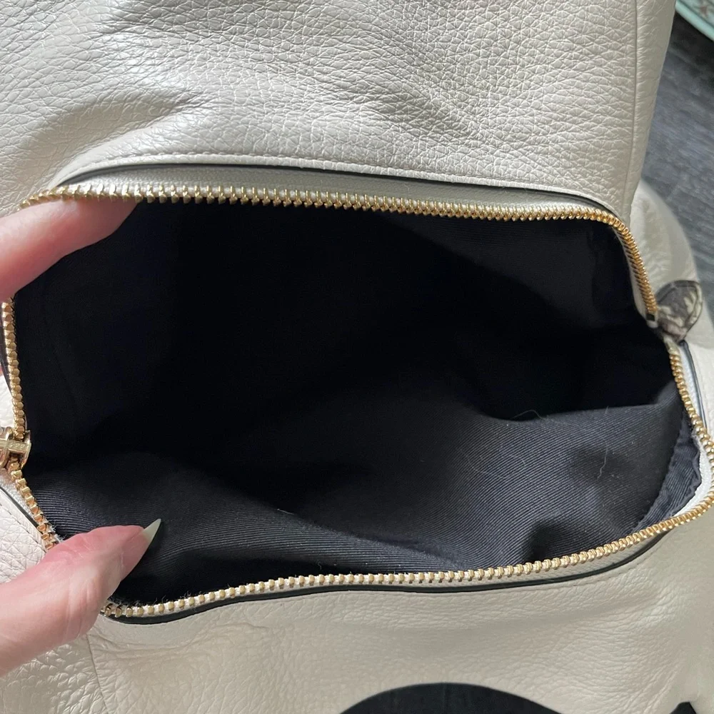 Coach Black and Cream Pebbled Leather Shoulder Bag - Picture 9 of 12